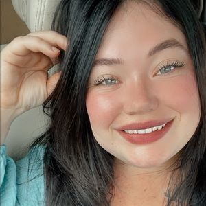 Meet your Posher, Liezel